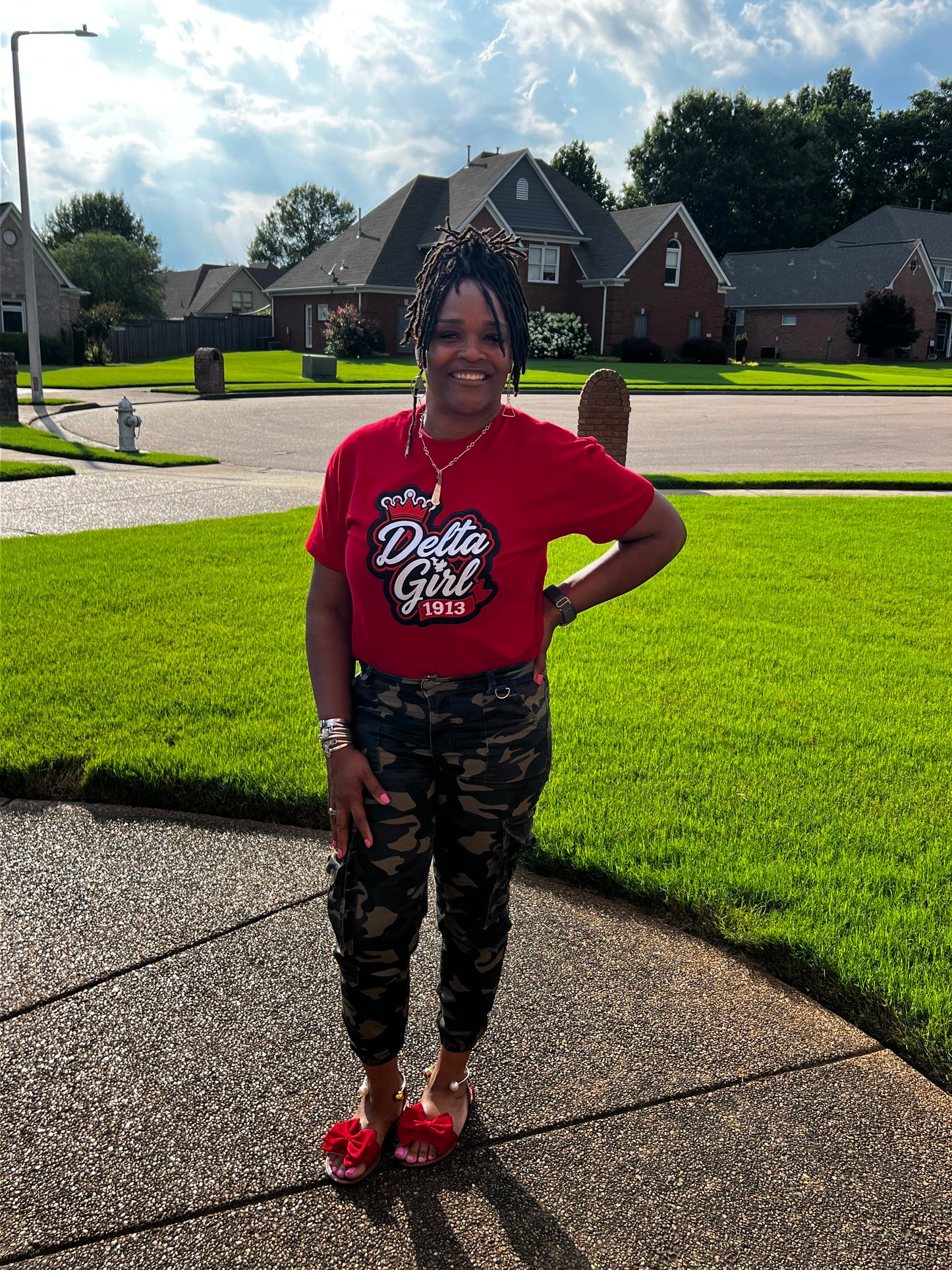 Delta Girl 1913 Embroidered Tee